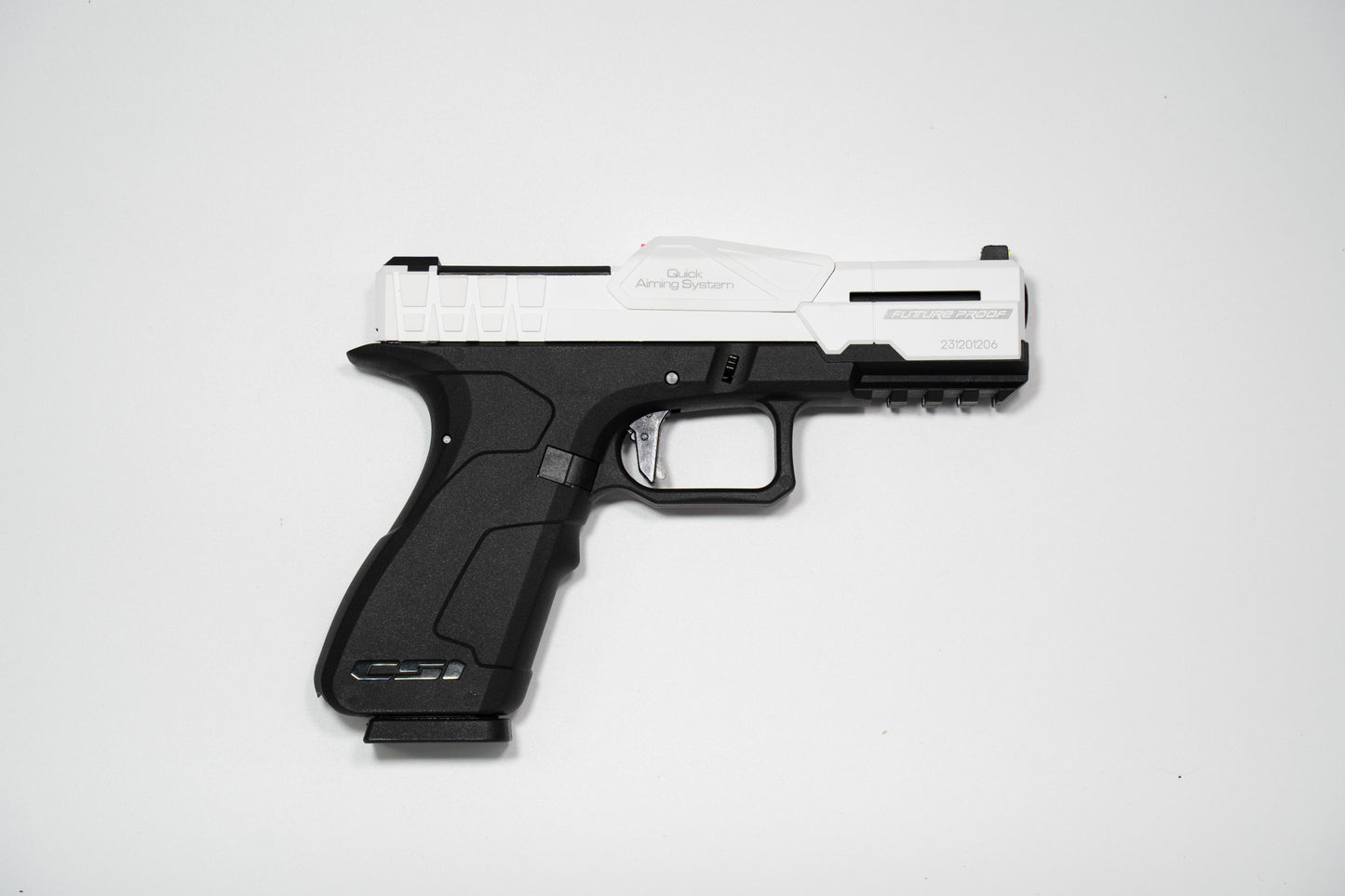 XG8