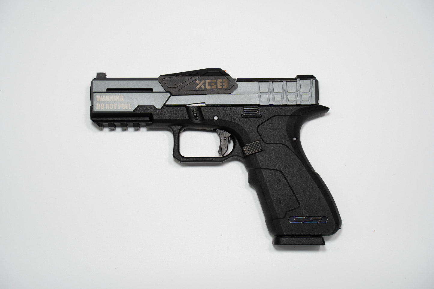 XG8