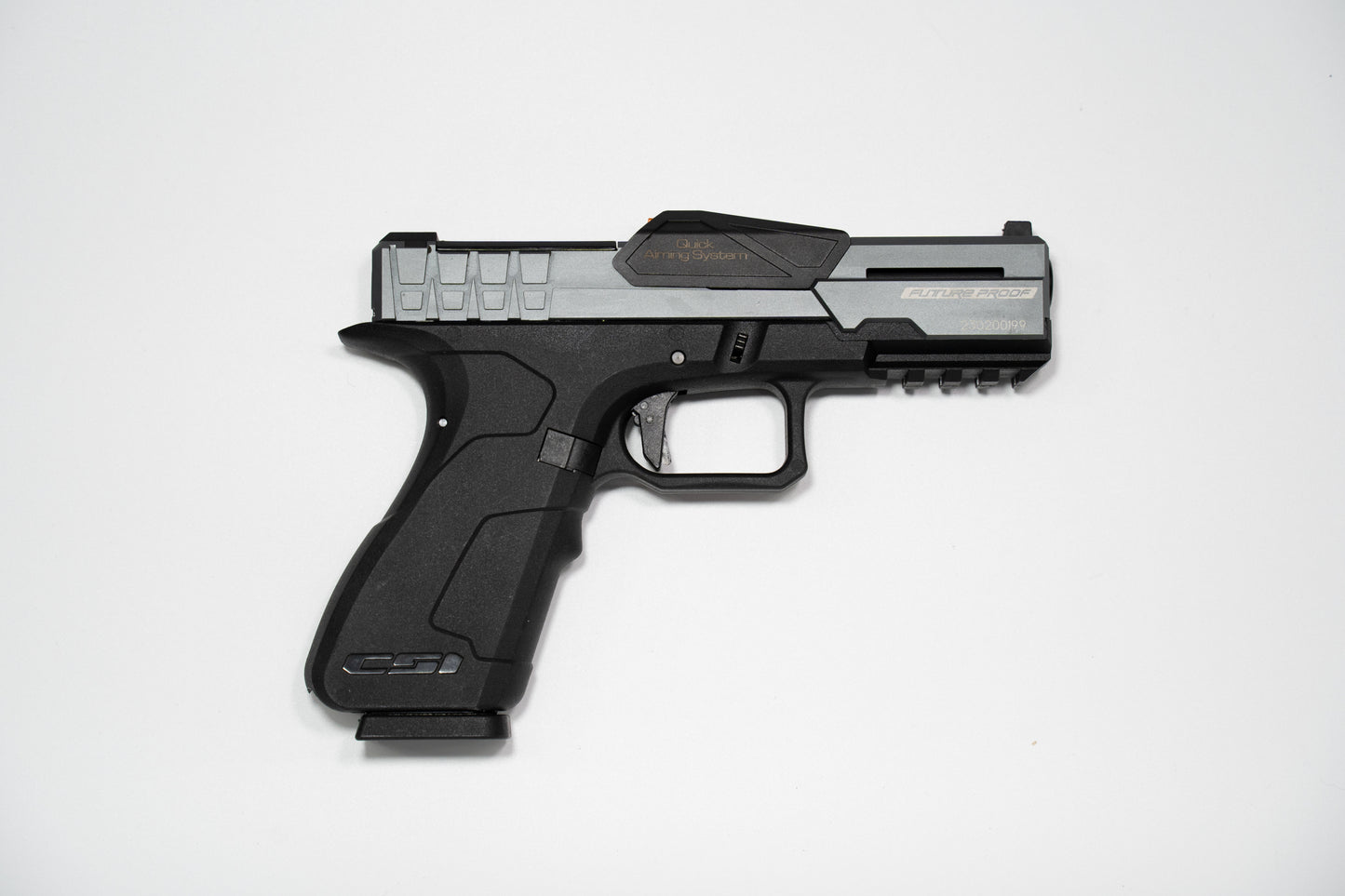 XG8