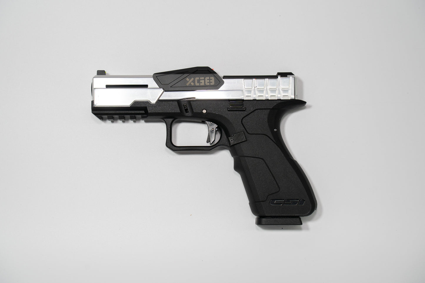 XG8