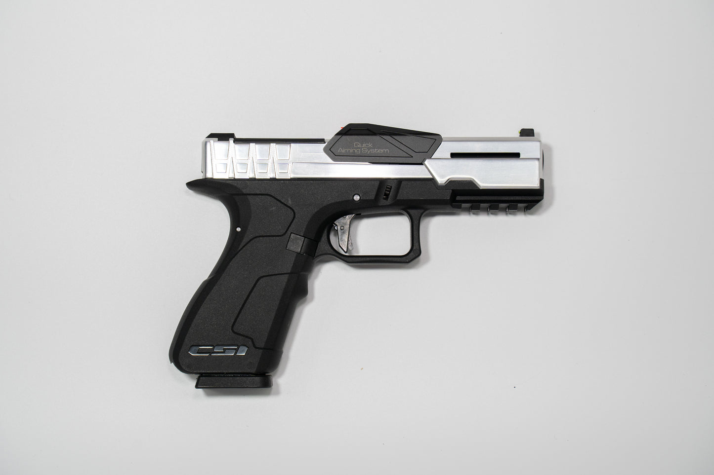 XG8